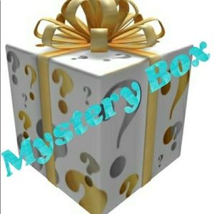 $10 Mystery Box 🎁